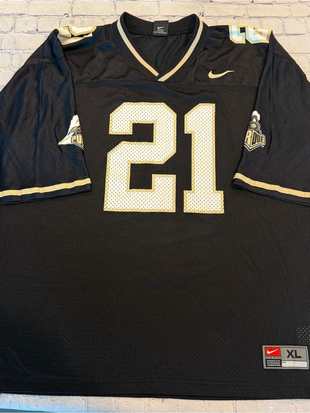 Nike Men’s Black & Gold Purdue Boilermakers #21 Football Jersey | NWOT | XL
